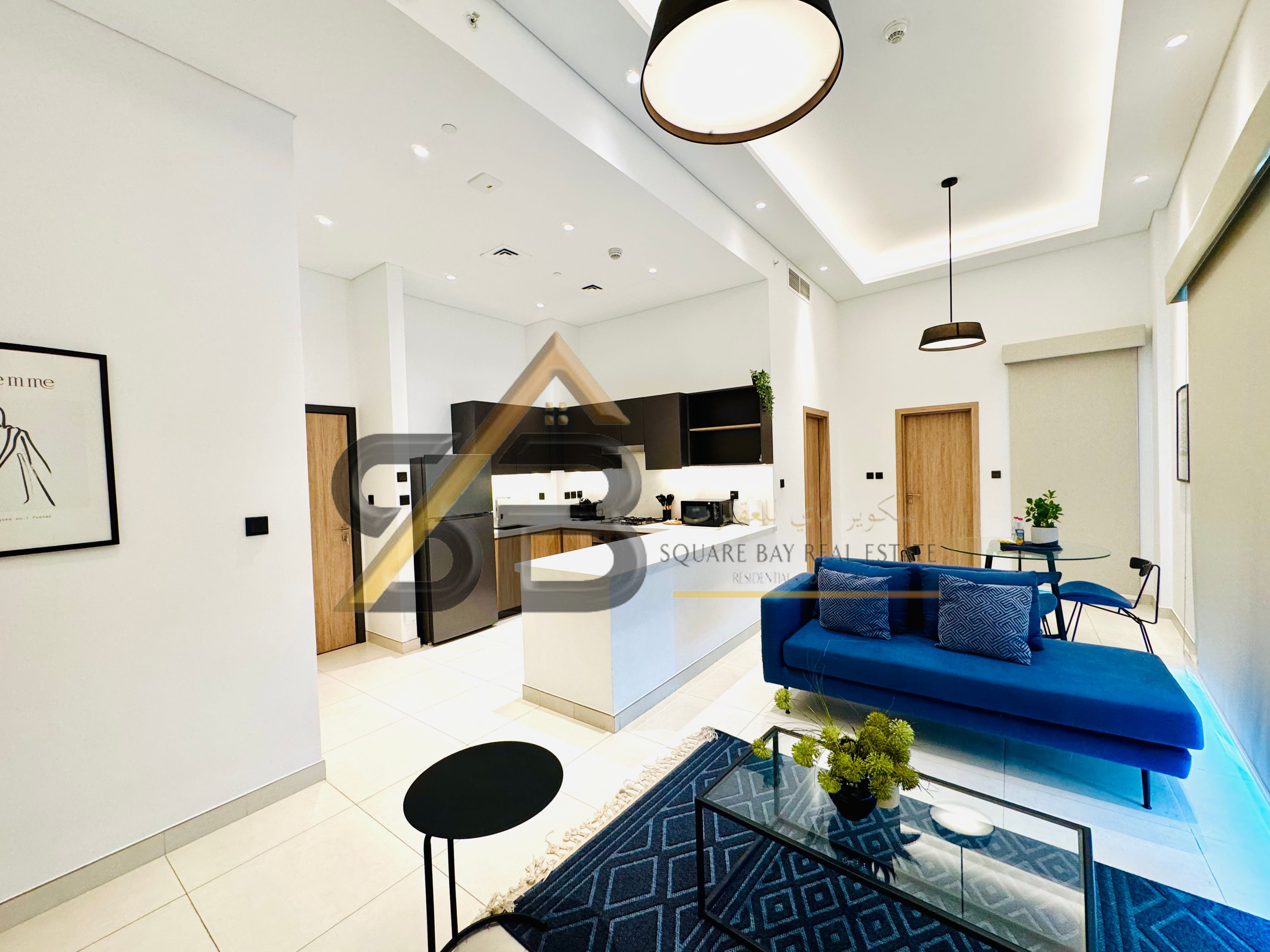 Luxury Fully furnished 1 Bedroom Apartment with Maids Building Have All Facilities