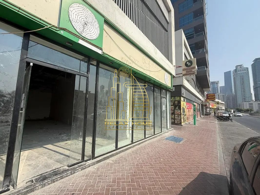 Shell & Core Shop | Front View | 14-Month Contract