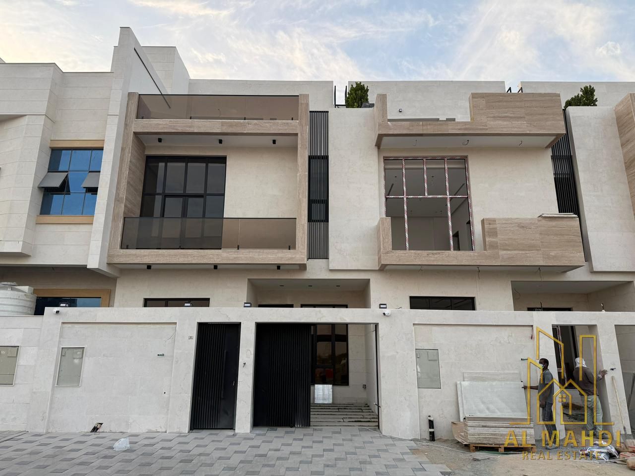 For sale: Luxurious modern two-story villa in a strategic location near Sheikh Mohammed Bin Zayed Road