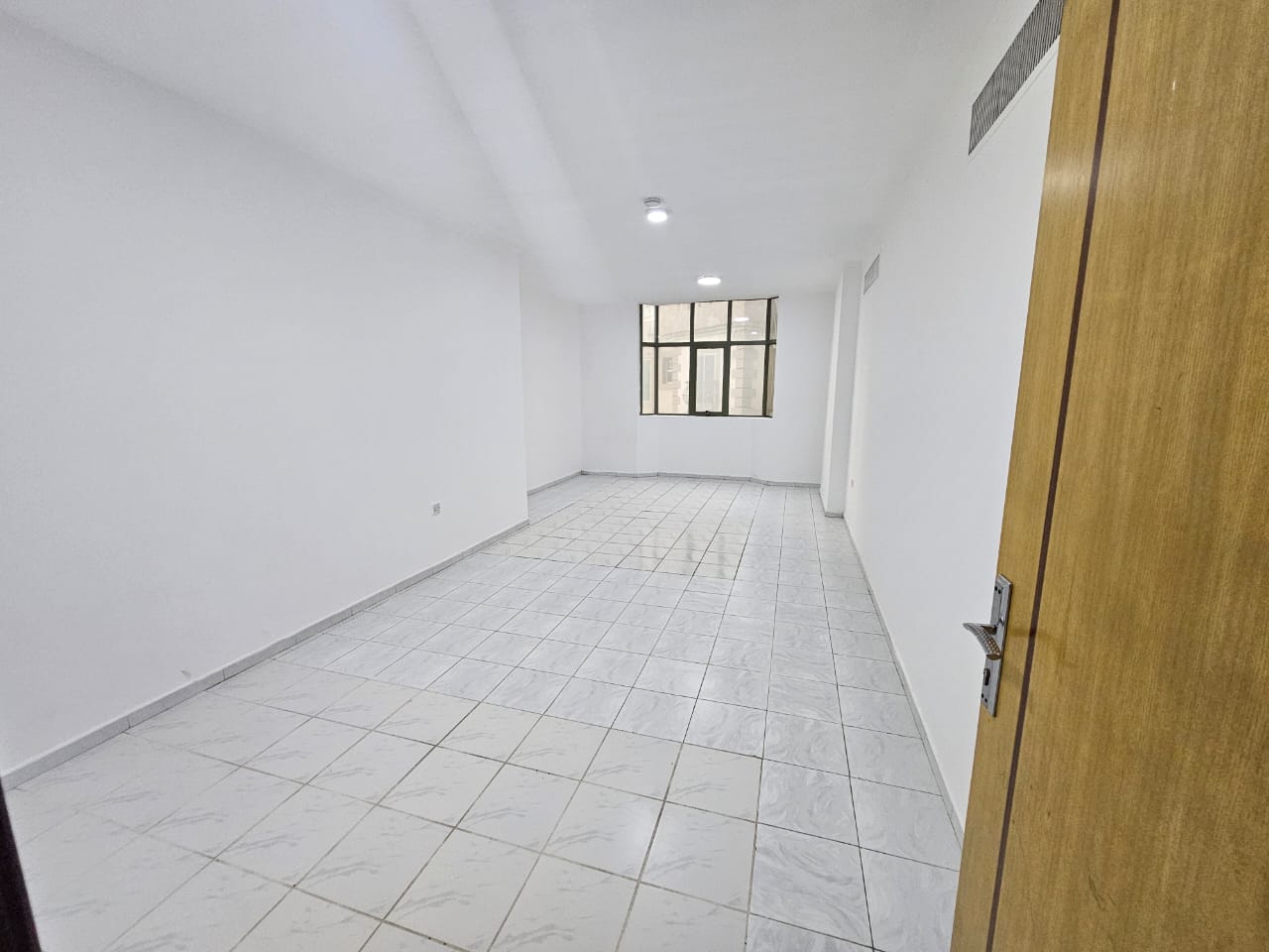 The most luxurious 3BHK Balcony deal for families or staff housing flexible payment plan refined finishing prime location with easy access to Dubai
