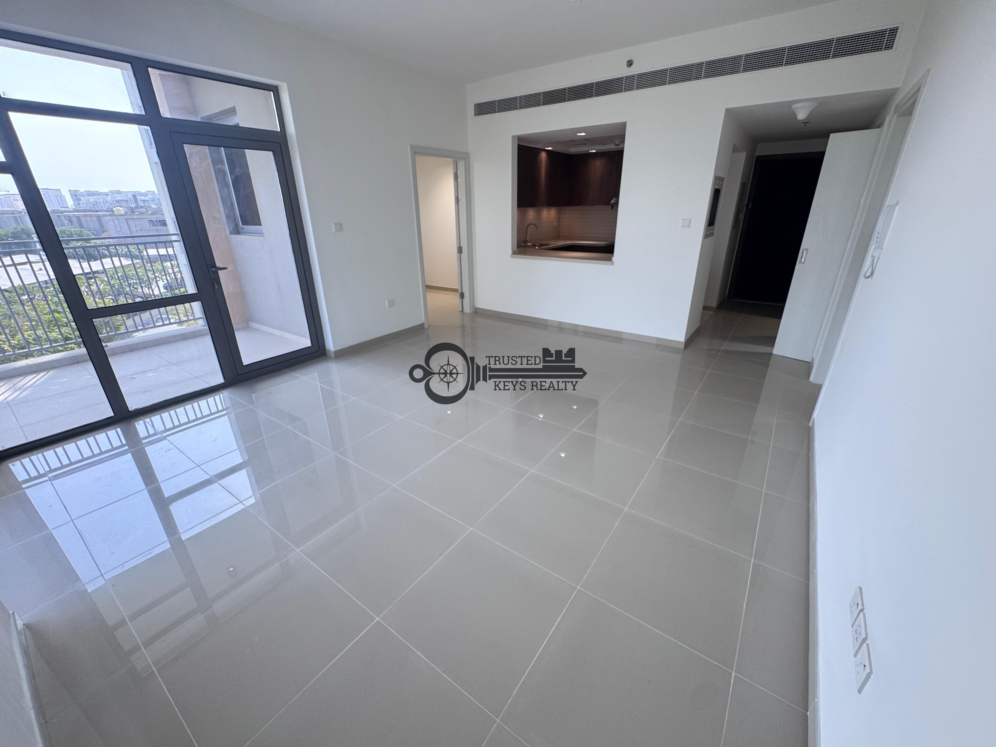 Spacious 1BR with study room || Gated community || Available for rent