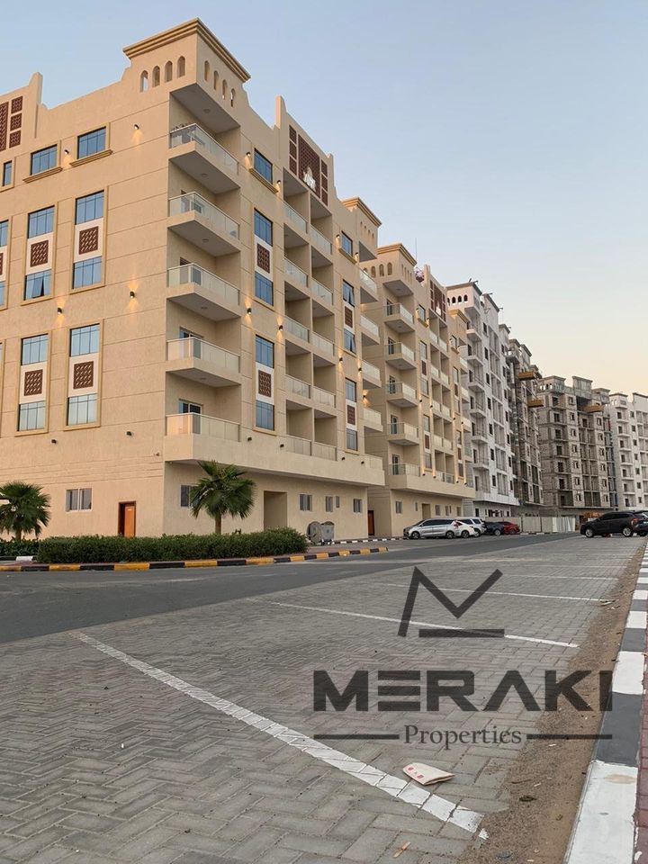 A big apartment with a living room in Al Amira Village, ready to move in. An amazing location on Mohammed Bin Zayed Road.