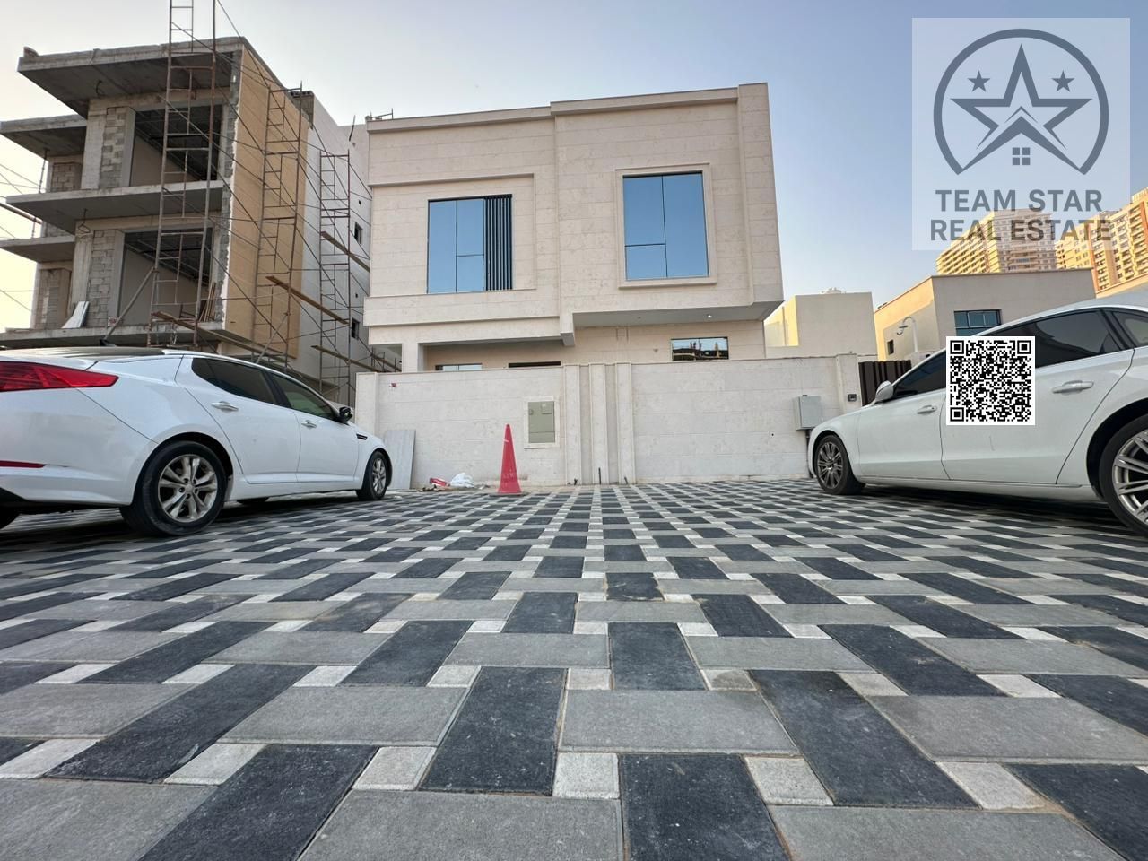 High-end villa with spacious rooms and wardrobes