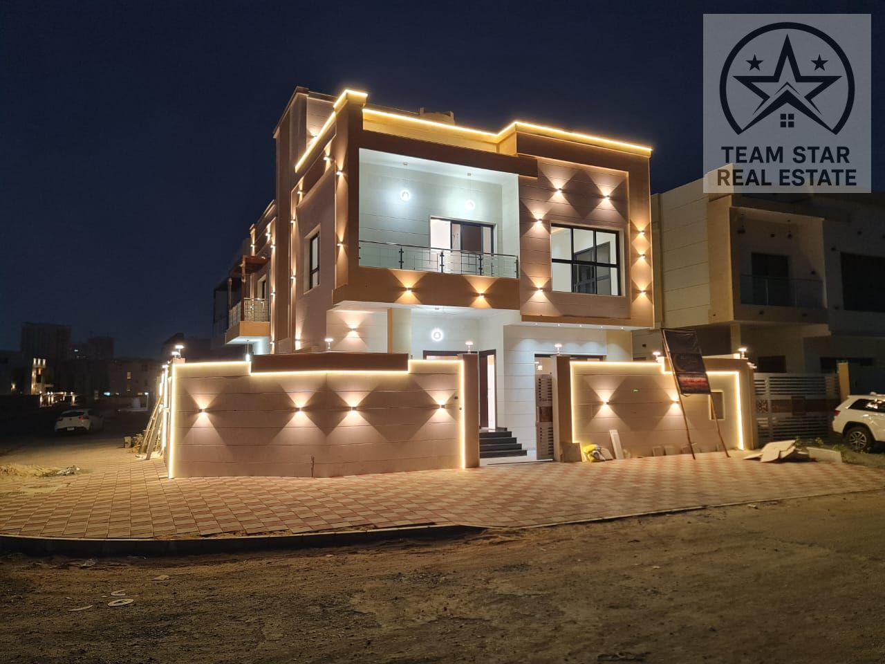 “Luxury 3-Floor Corner Villa for Rent – Al Yasmeen, 5BR”/135k