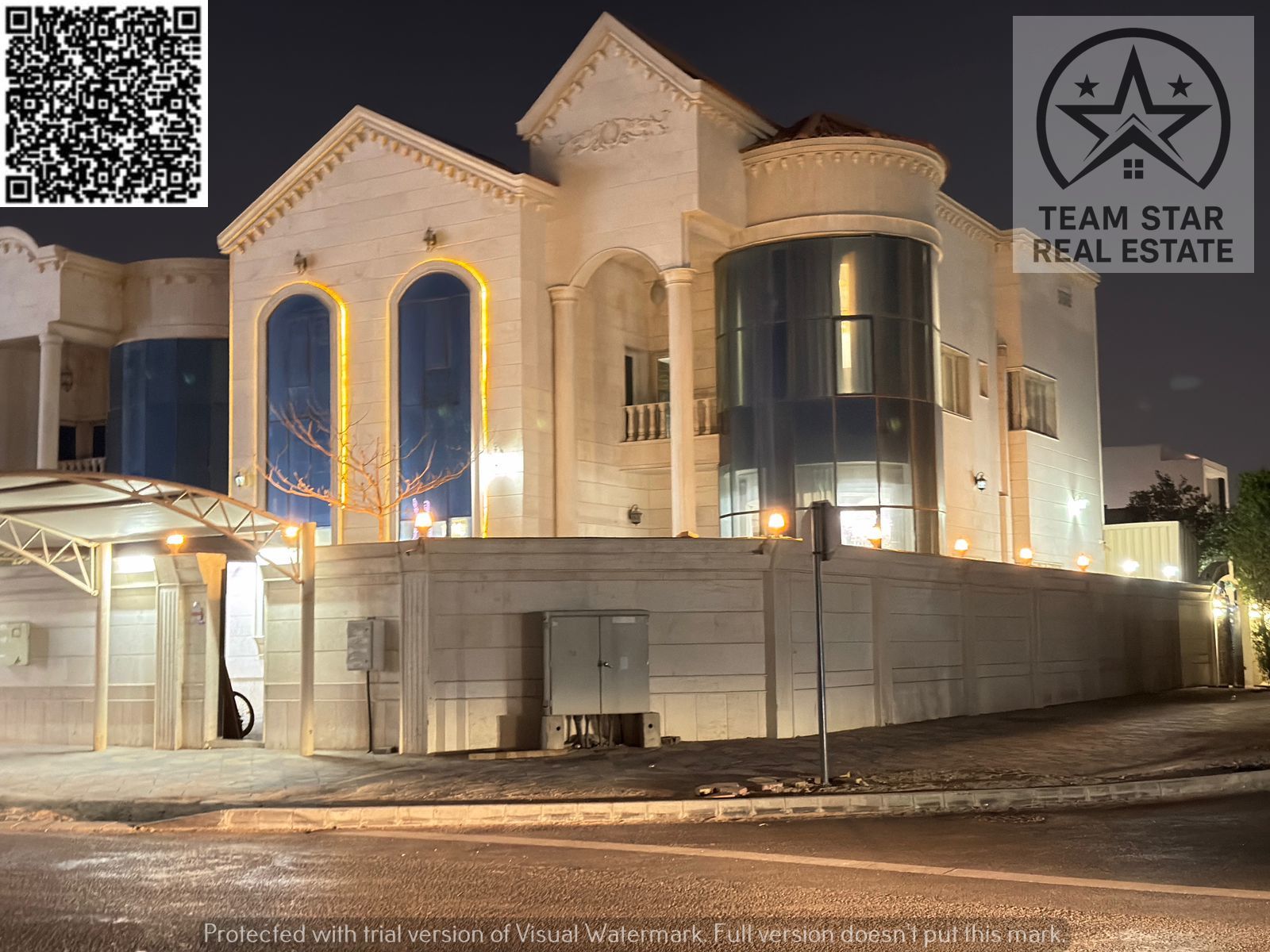 High-end villa with master bedrooms, near a mosque
