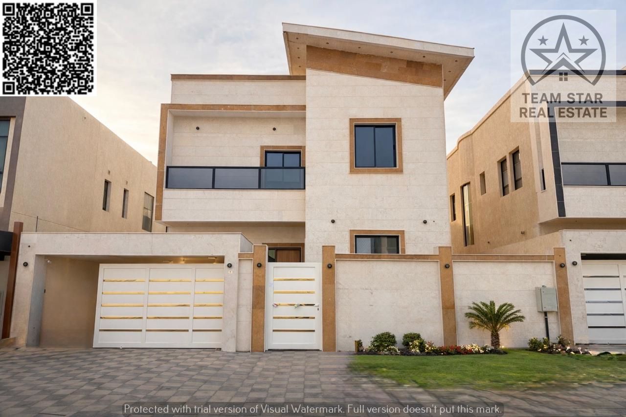 High-end villa with master bedrooms, near a mosque