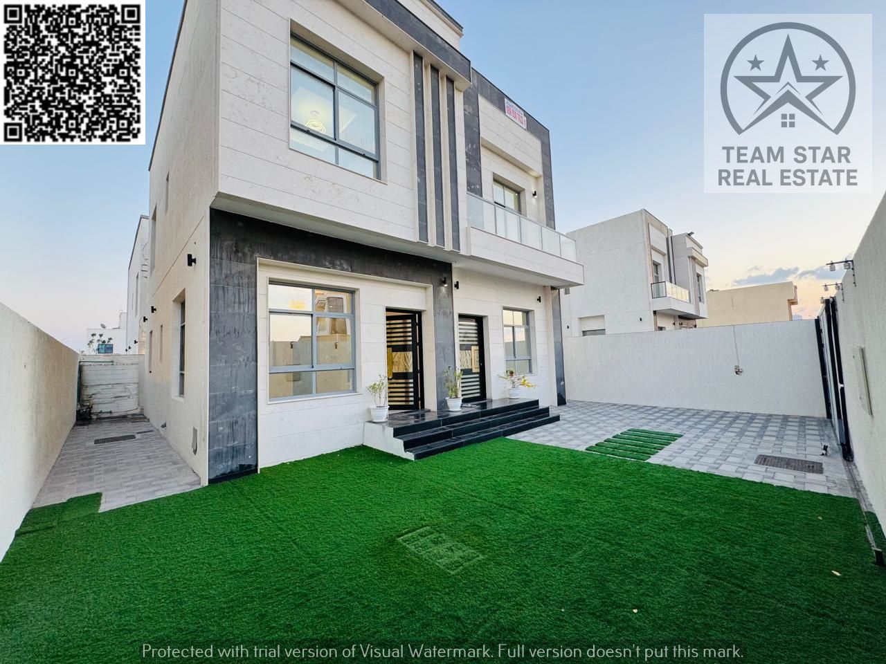 Large villa in a quiet area, close to all services and a mosque.