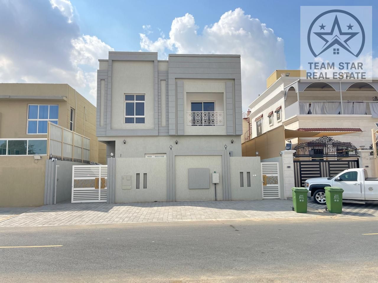 High-end villa with master bedrooms, near a mosque
