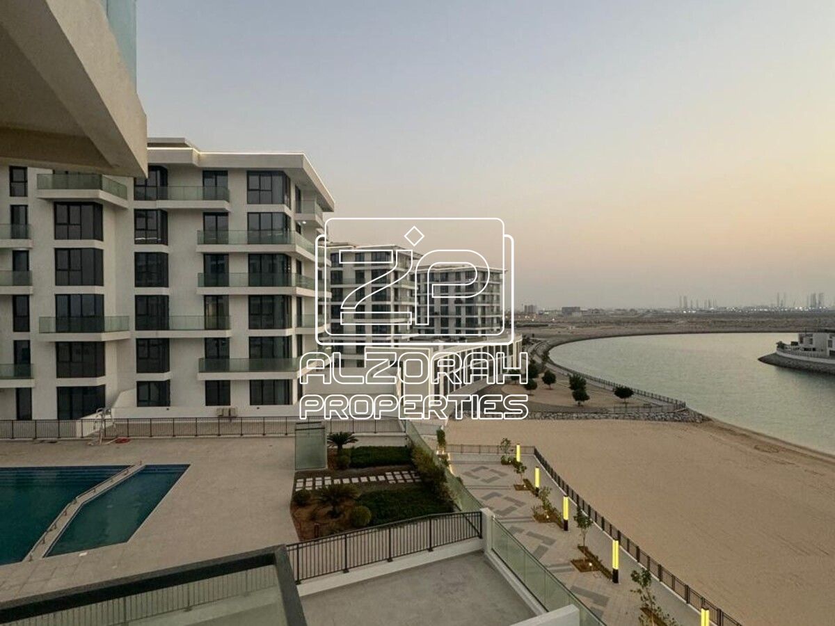 Everyday Waterfront Comfort at Blue Waves