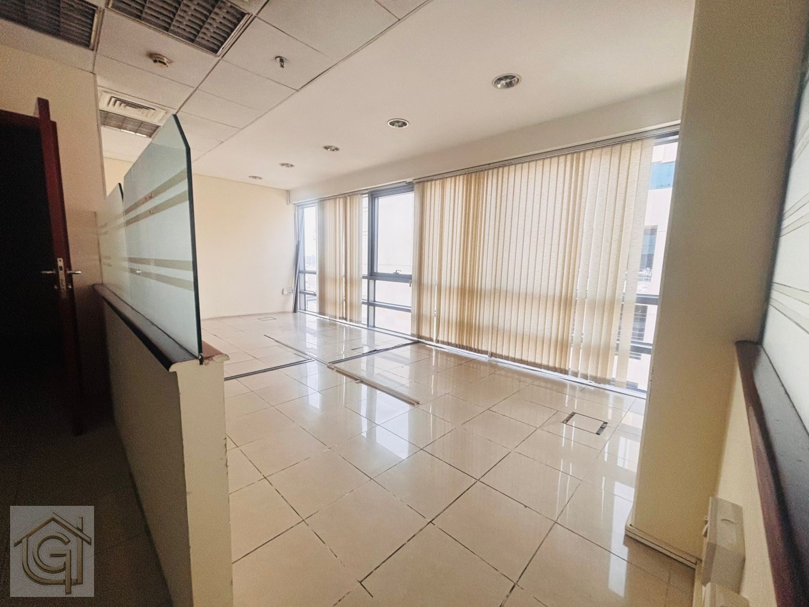 Premium Office Space in Deira | 1,600 Sqft | Chiller free | Free Parking.