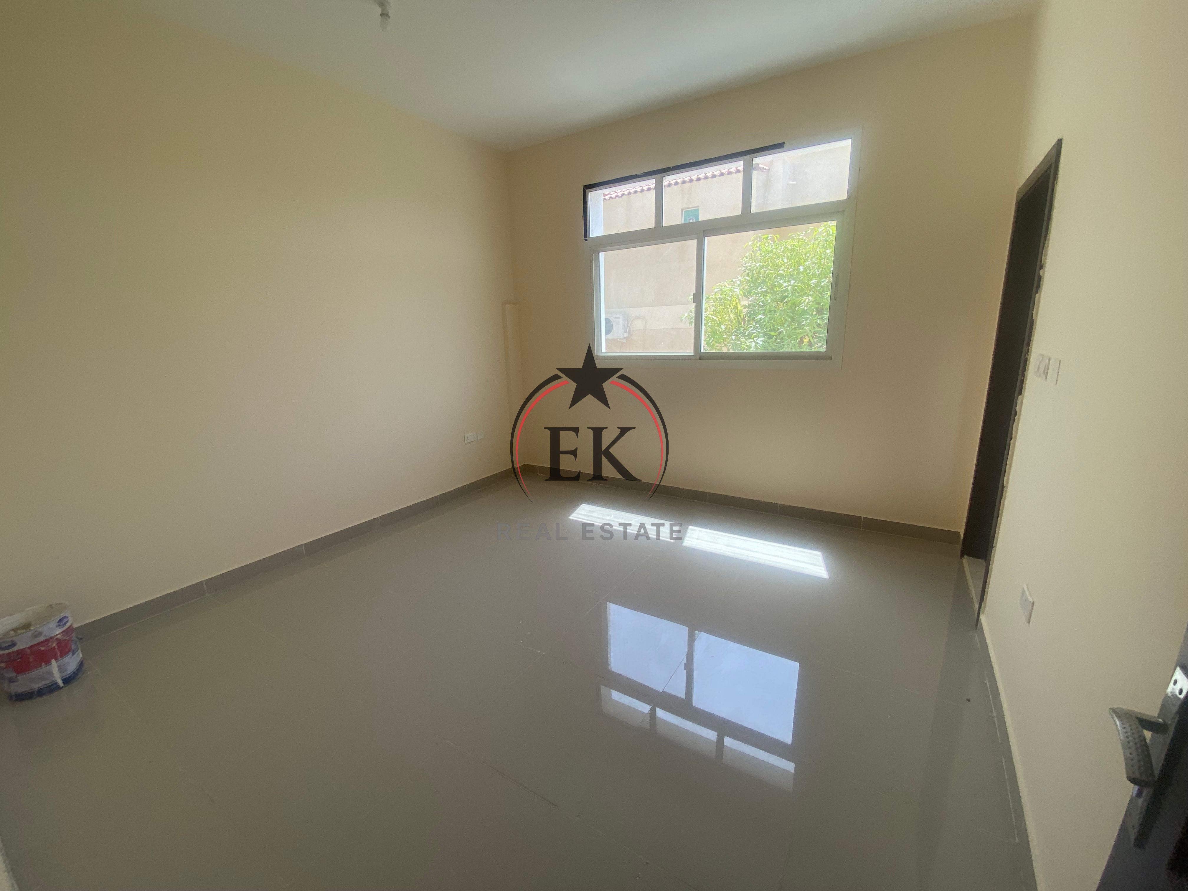 Spacious 3 BHK Near AL Ain Cop.