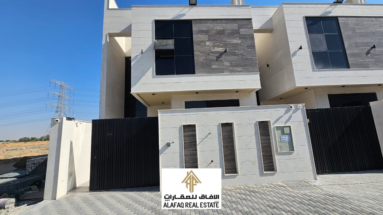 Townhouse for Sale in Al Helio 2, Ajman – 5 Master Bedrooms, 3,300 sq. ft Built-Up Area, Private Roof Lounge, All Fees Included