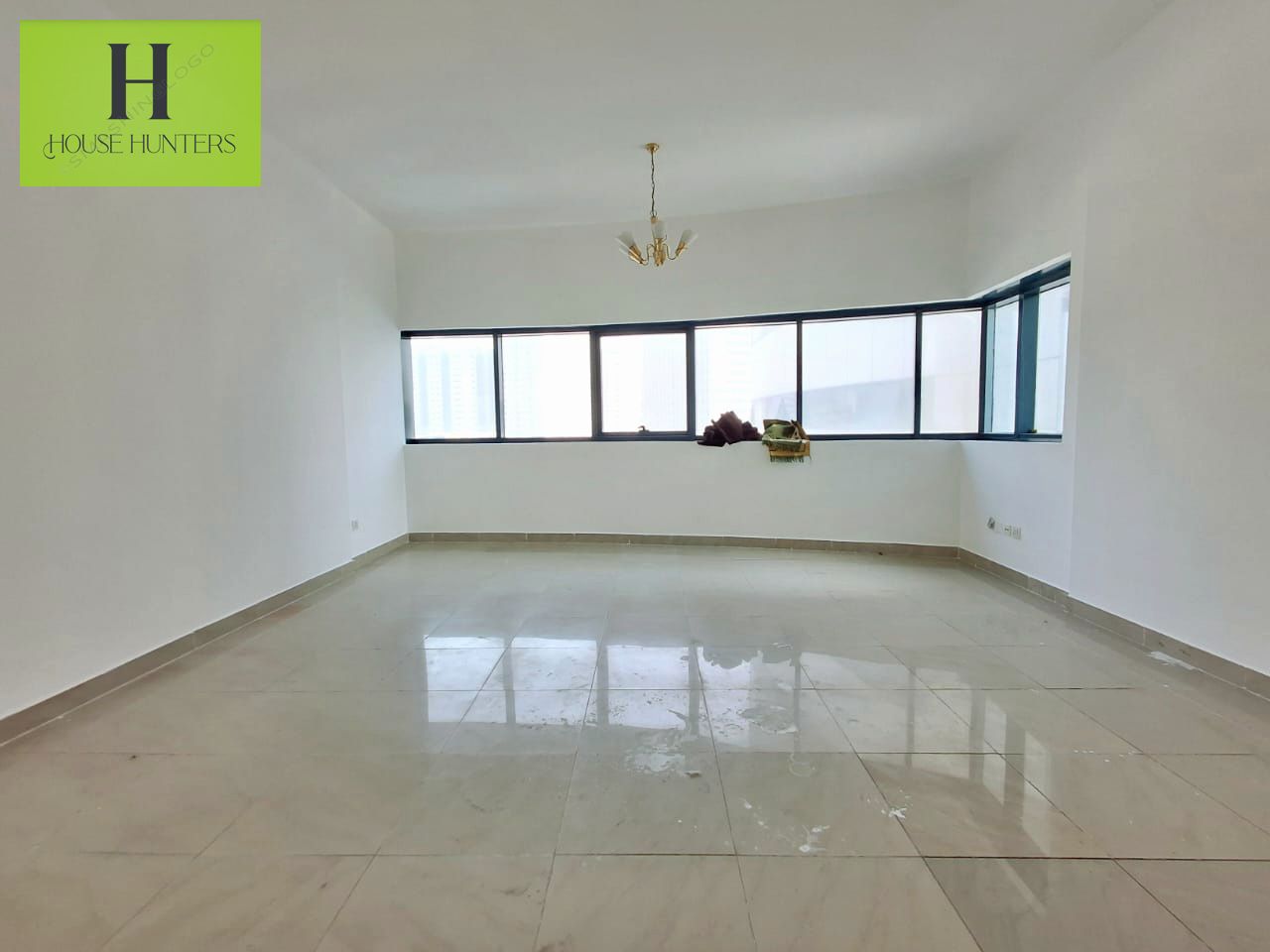 SPACIOUS 1BHK WIH MASTERROM+ GYMPOOL FREE