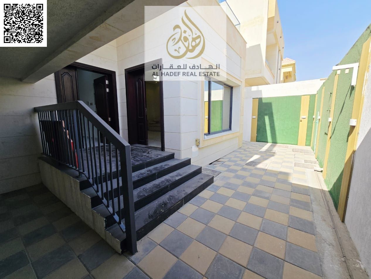 Ad Title (English): Spacious 5 Master Bedroom Villa for Annual Rent in Al Yasmeen – Majlis + Living Hall + Storage Room – Premium Finishing – Negot