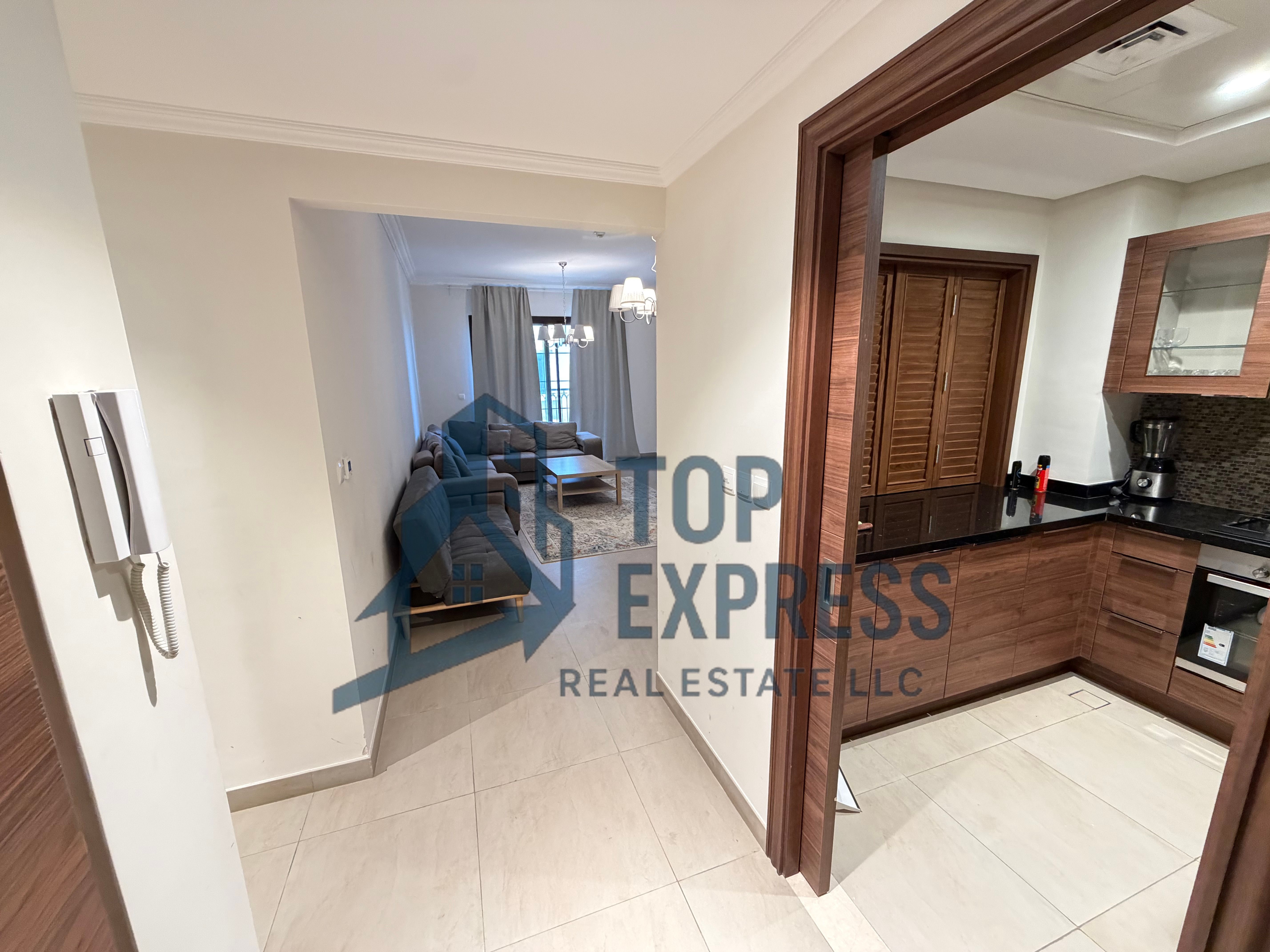 Beautiful 1 Bedroom Fully Furnished Apartment with Luxury Close Kitchen