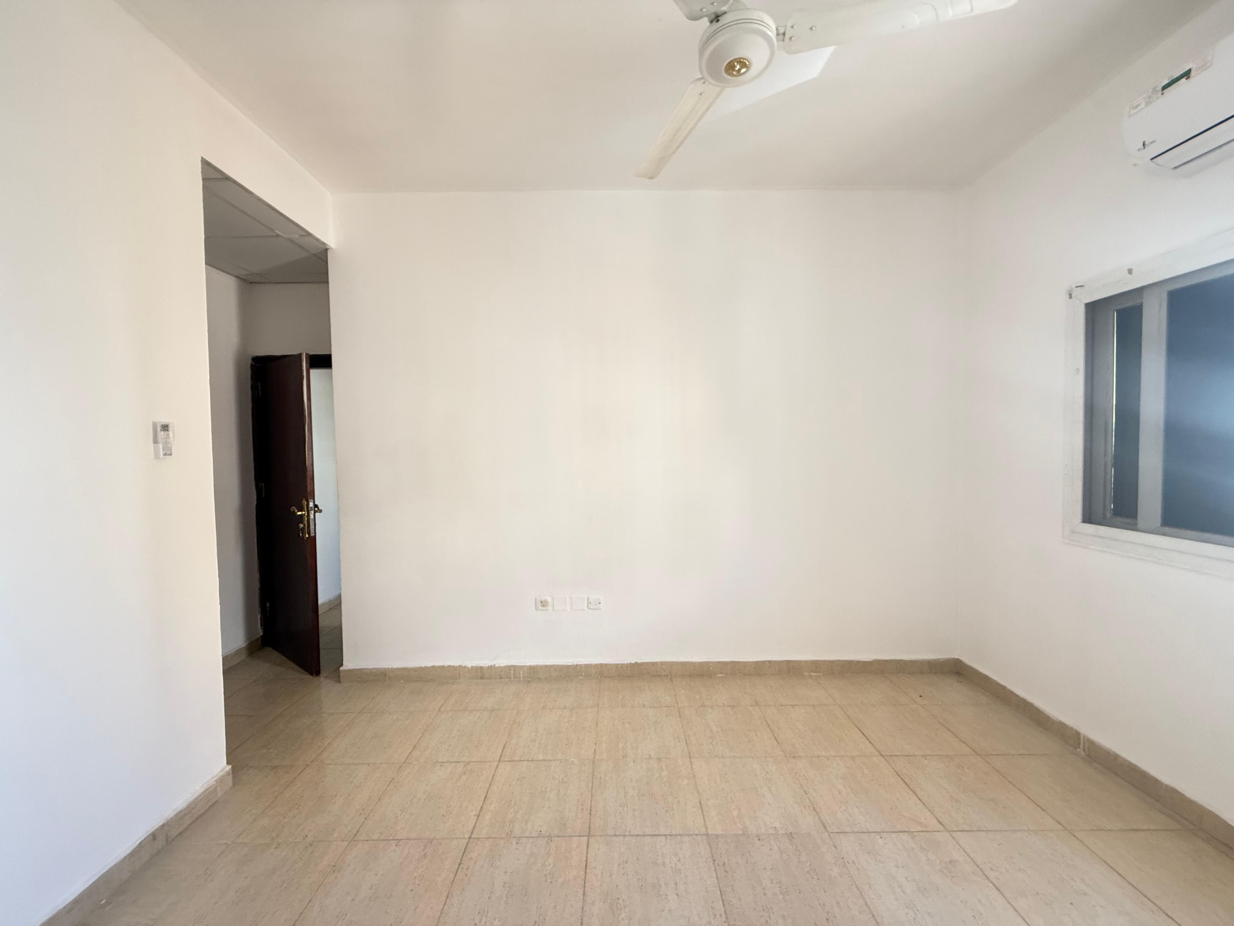 Lavish studio full family building near to Jim's school