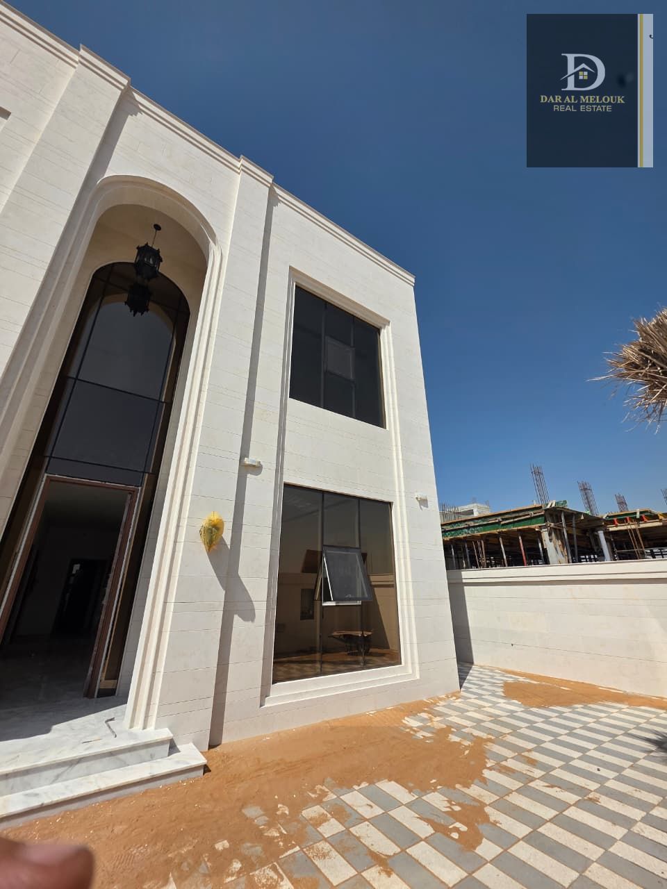 Modern Villa for Sale in Al Hooshi – Sharjah
