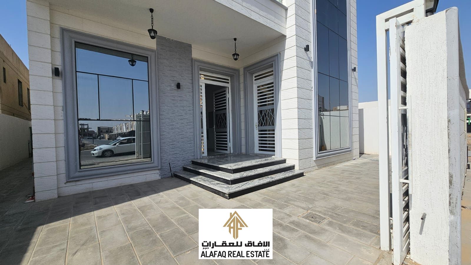 Luxury Villa for Sale in Al Helio, 5 Master Bedrooms, Stone Facades, Fees, Electricity & Water Included