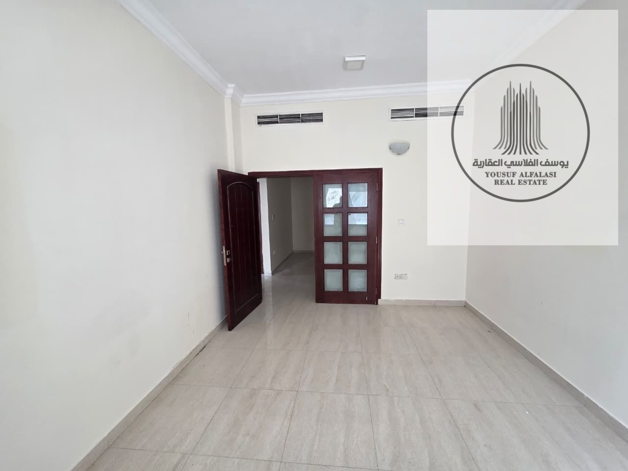 Office for rent Sheikh Ammar Street 2 rooms + hall AED 35K