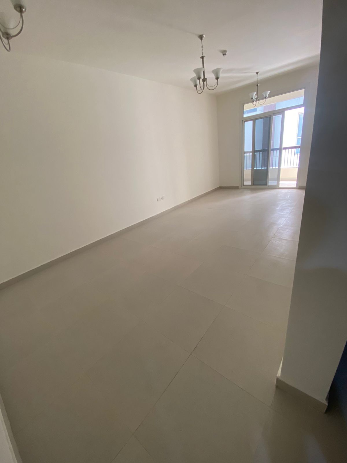 Special Rental Opportunity – First Tenant Al Zahia – Muheilah – Al Zahia The finest and most beautiful 1-bedroom apartment with a living room