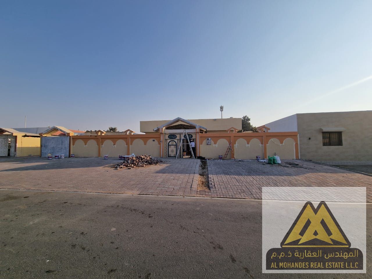 Annual Rent Villa – Al Muweihat 2, Ajman Location: Al Muweihat 2 – a prime, quiet, and secure area in Ajman, close to schools, shopping