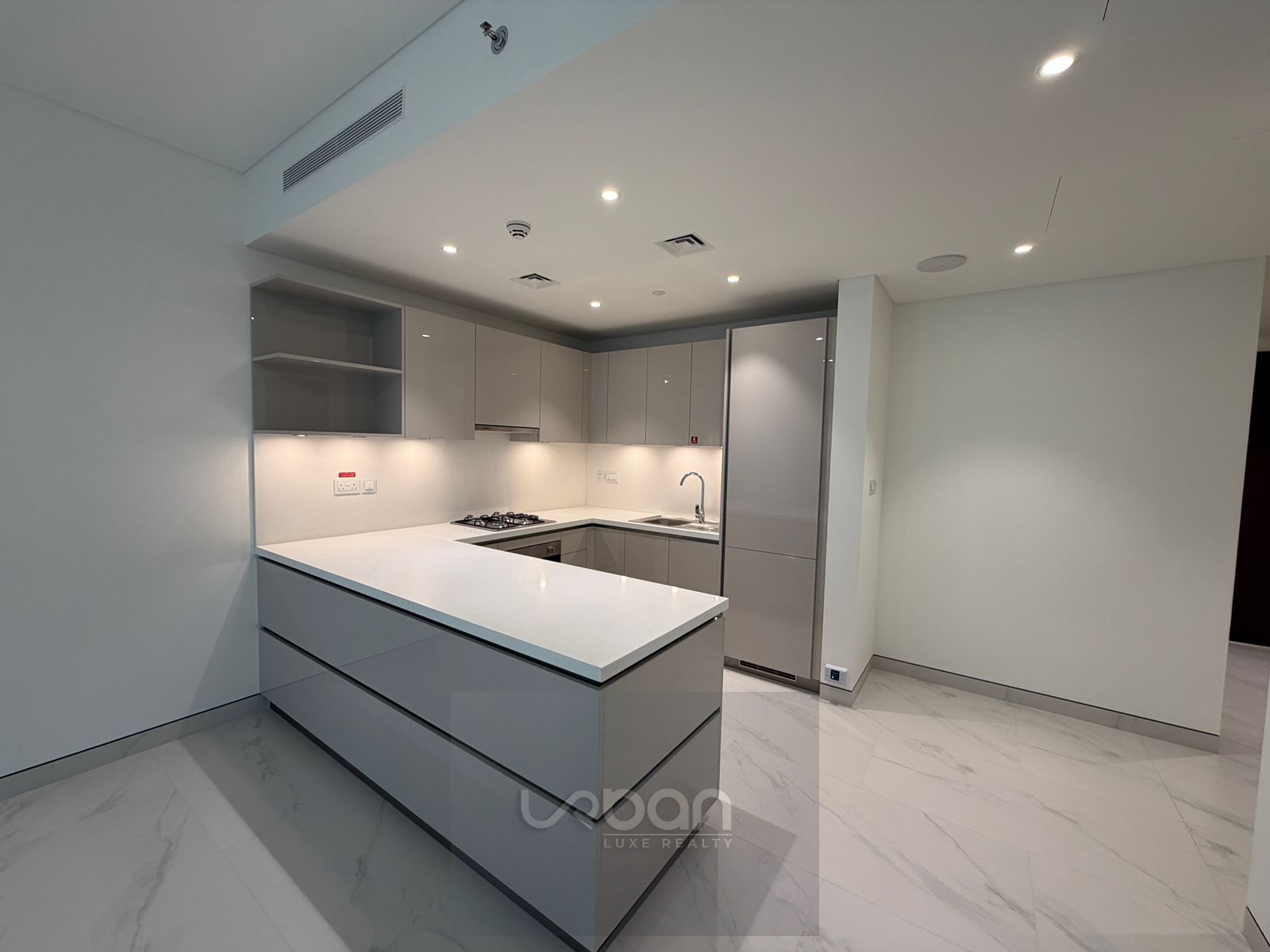 Modern Design | High End Finishing | Ready to move