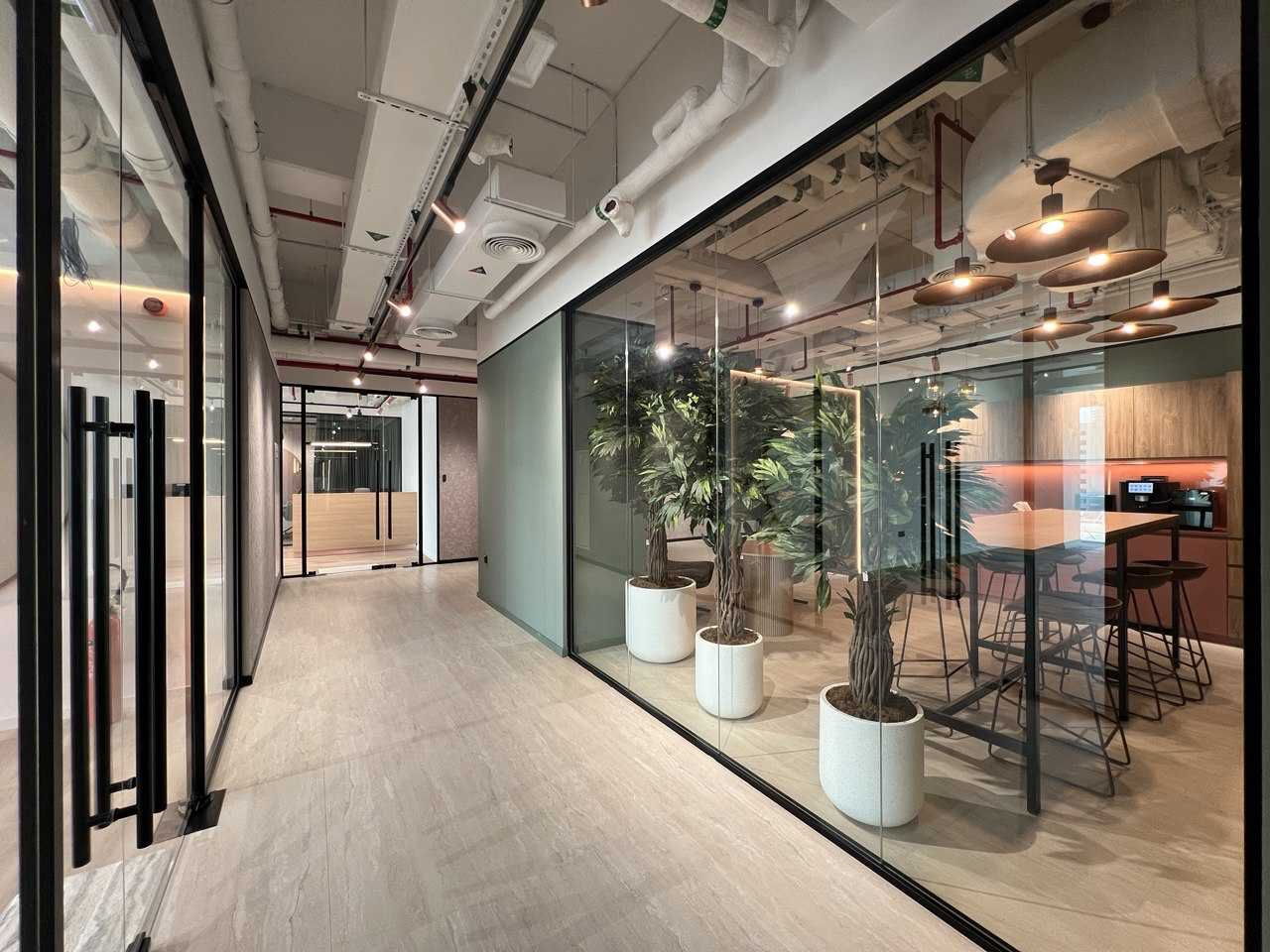 New Plug And Play office by Space 1