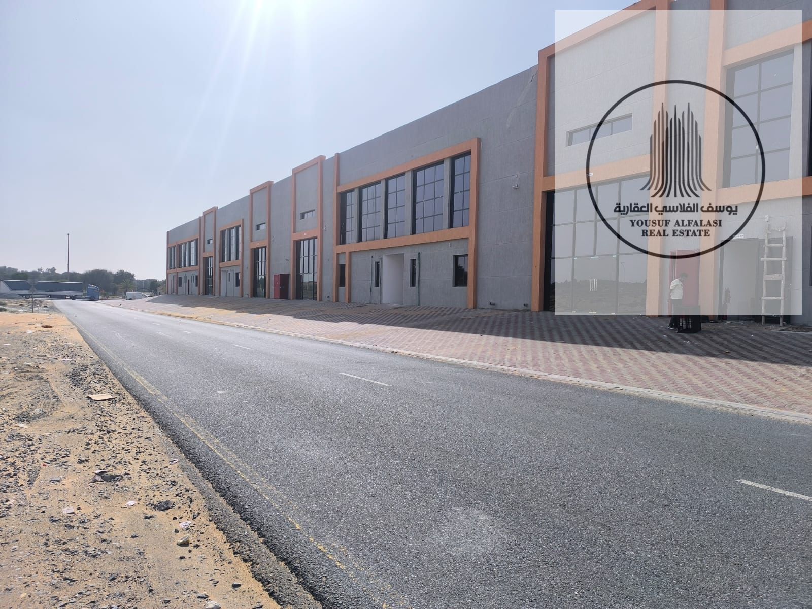 Warehouse for rent Umm Al Quwain 10,440 sqft 70kW AED469,800