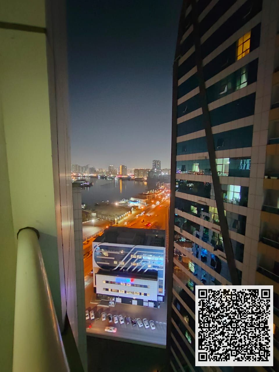 For Sale | Premium Apartment in Orient Tower Size: 143 sqm Total Price: AED 700,000 Paid Amount: AED 300,000 Down Payment: AED 280,00