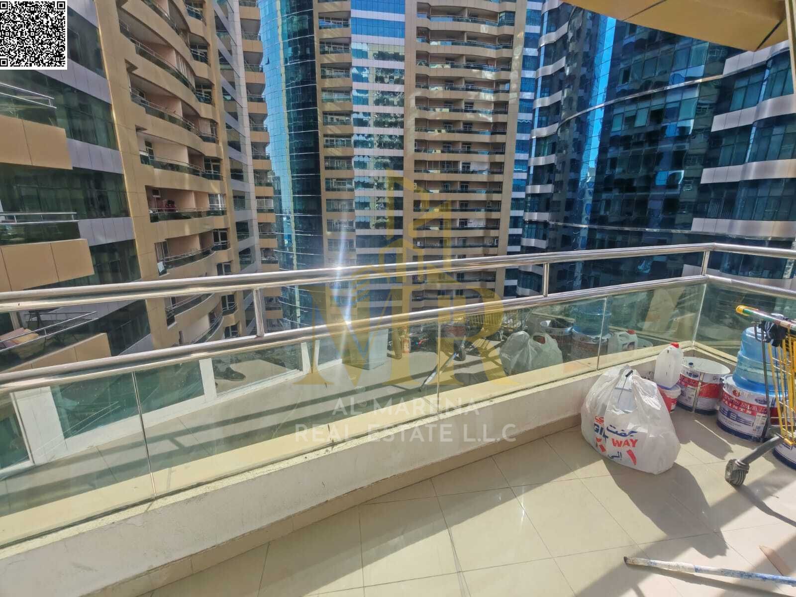 Two-bedroom apartment for sale in Horizon Towers, centrally located near the creek and amenities. Comfortable spaces and a practical design. A suitabl