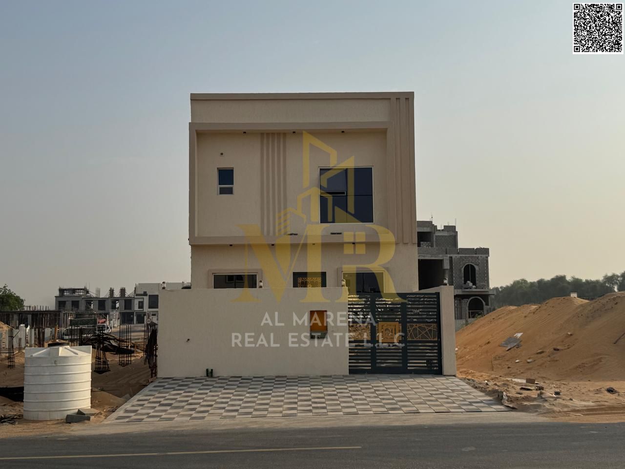 Villa for Sale in Al Hailou 2 – 3 Master Bedrooms | Guest Majlis | Family Hall | Two Floors + Rear Roof | Fees Included