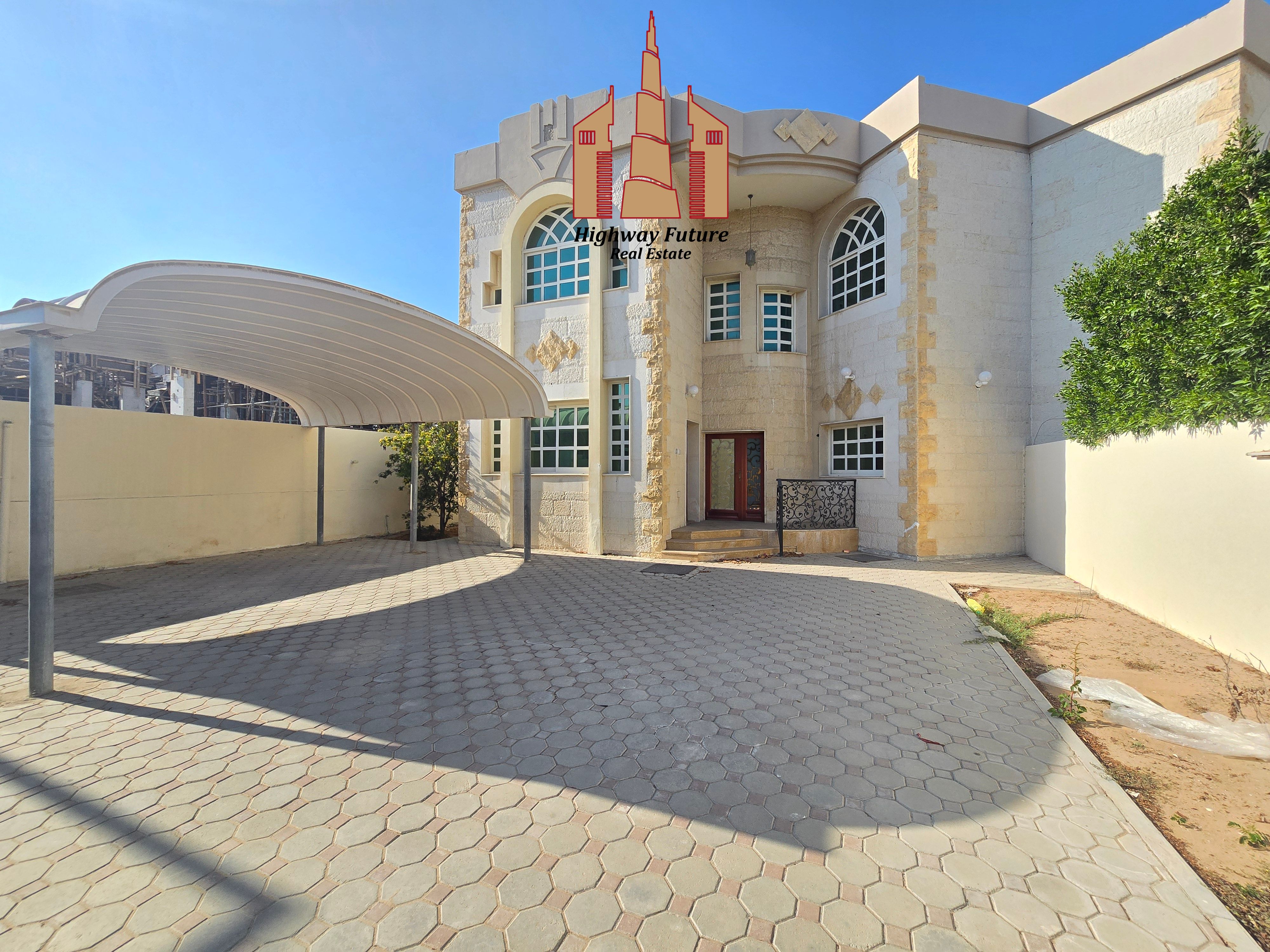 ***Amazing Deal 6Bhk Duplex Villa with garden & Parking***
