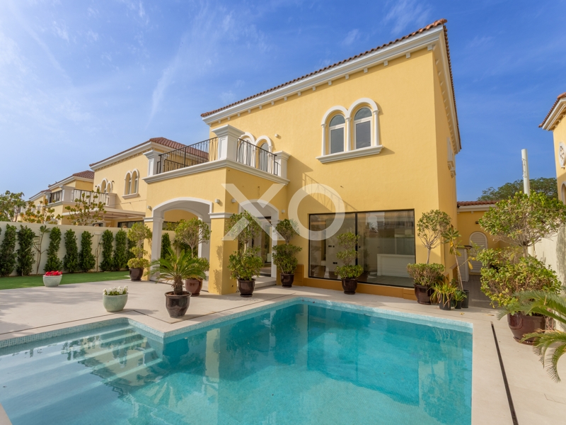 UPGRADED | VACANT NOW | PRIVATE POOL