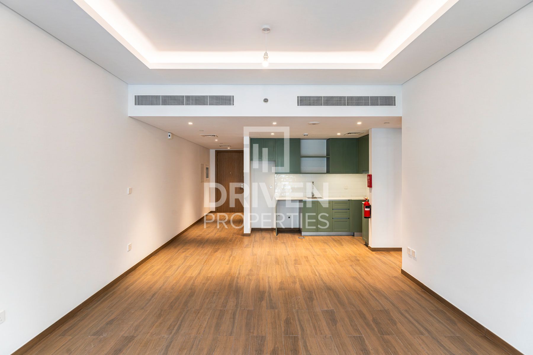Brand New | Modern Unit | Prime Location