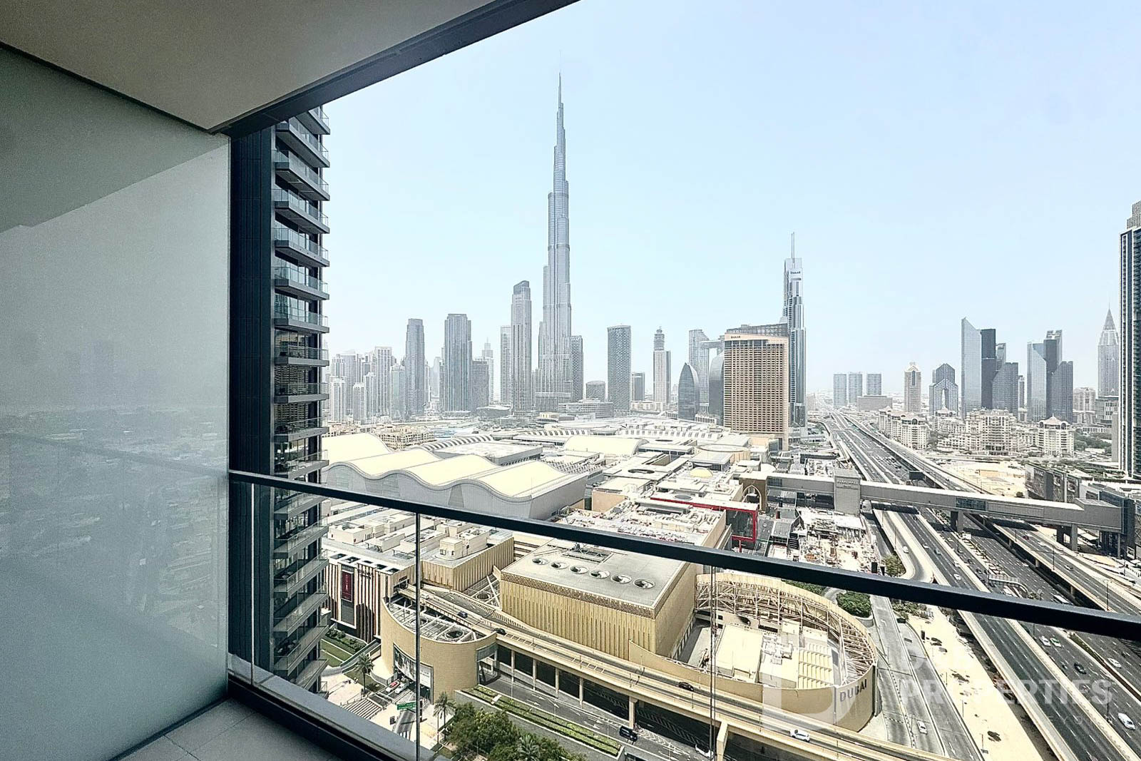 Burj Khalifa View | Direct Access To Dubai Mall