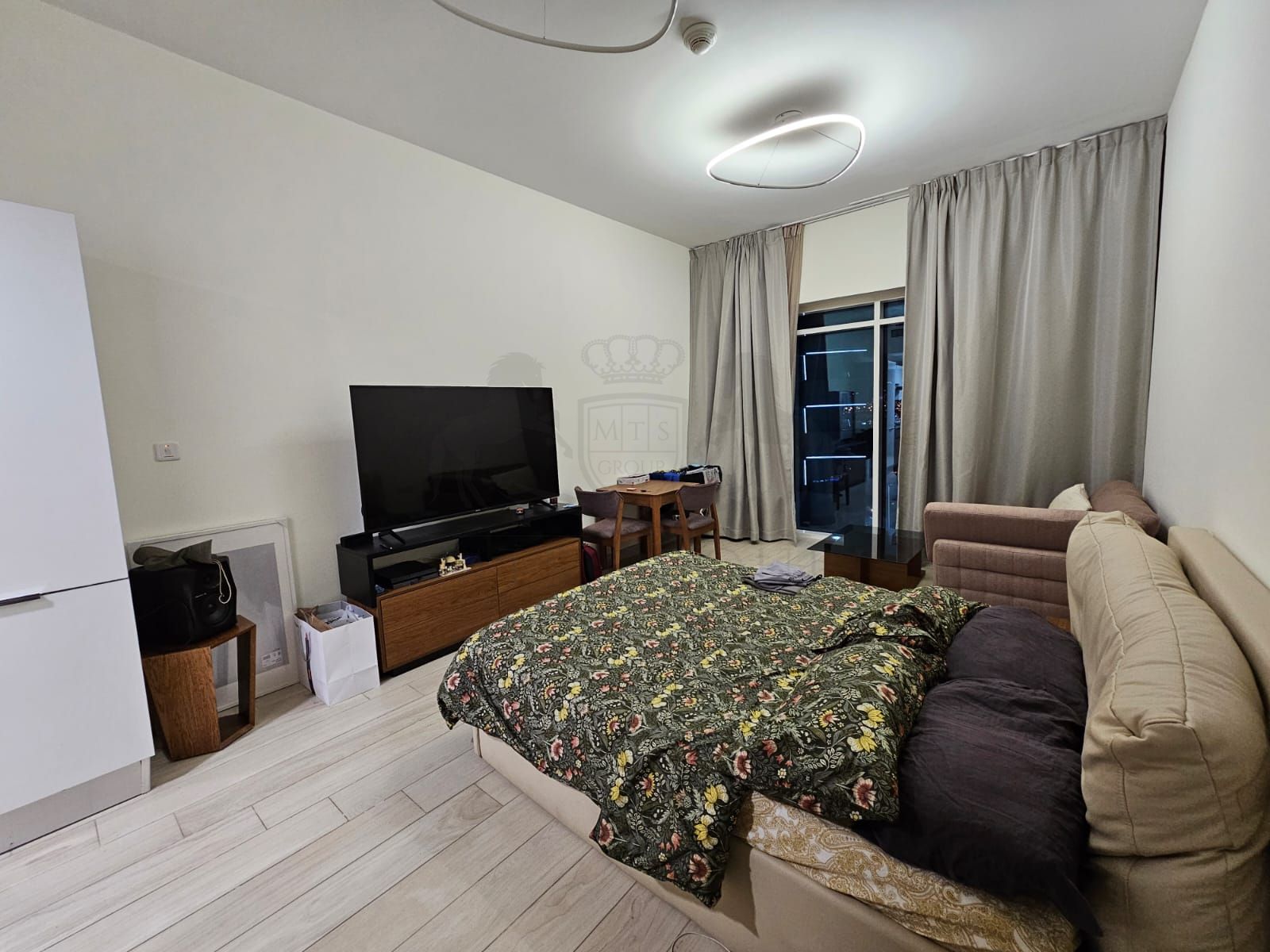 Studio in Al Jaddaf | Near Metro | Ideal for Airport & Business Bay Staff