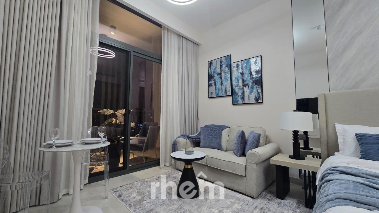 Modern Living | Spacious | Fully Furnished