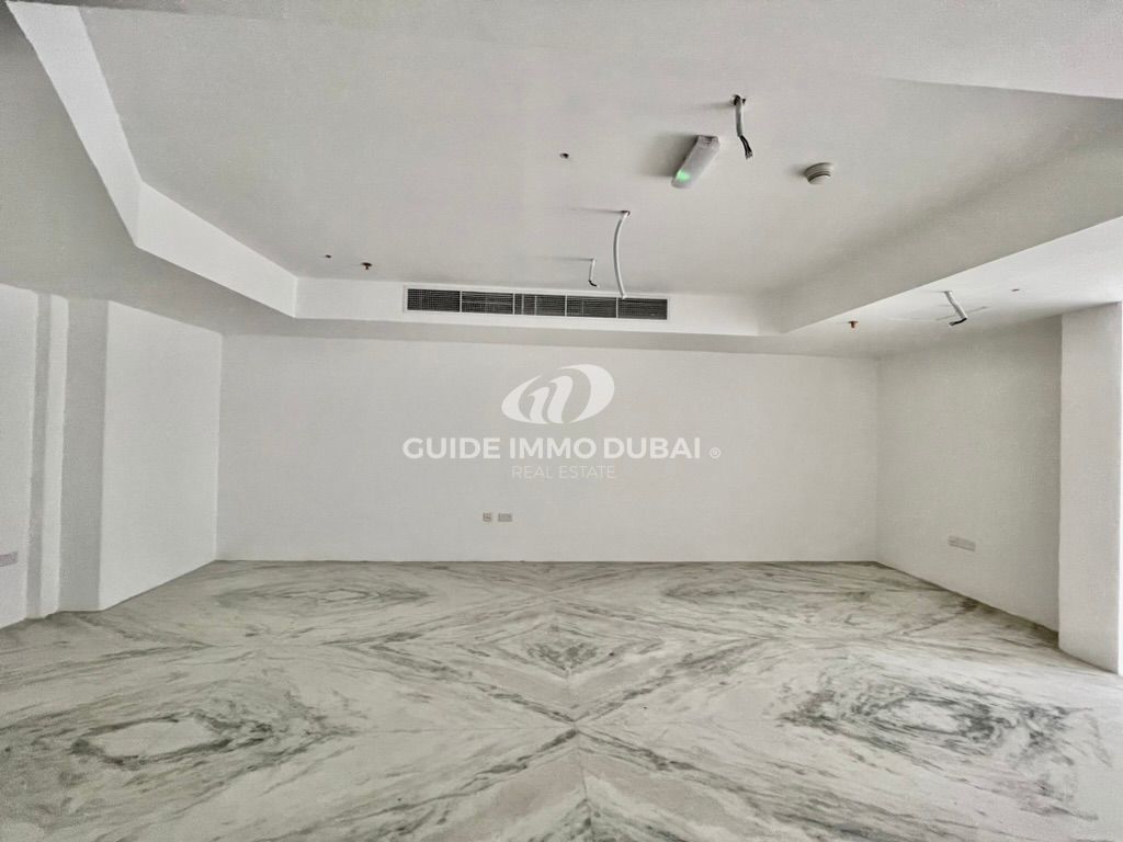 PRIME RETAIL | HIGH FOOTFALL | FULLY FITTED | GROUND FLOOR | NO AGENTS PLS