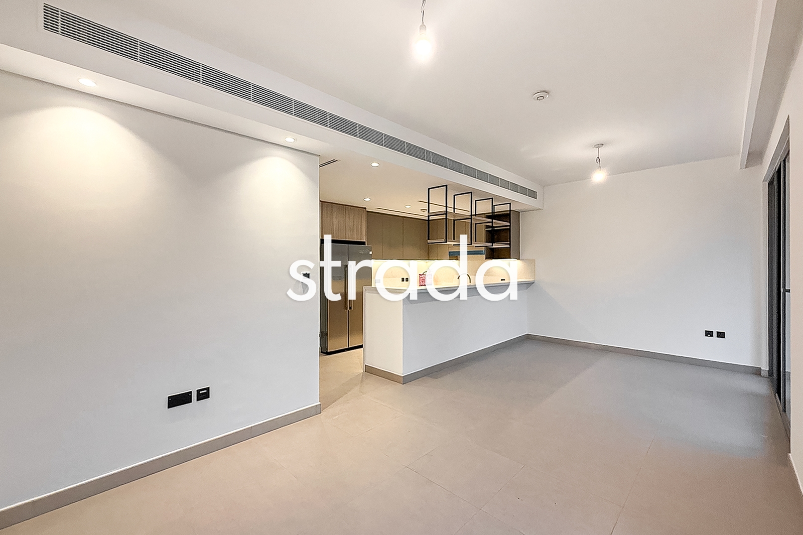 Garage door | Appliances | Landscaped