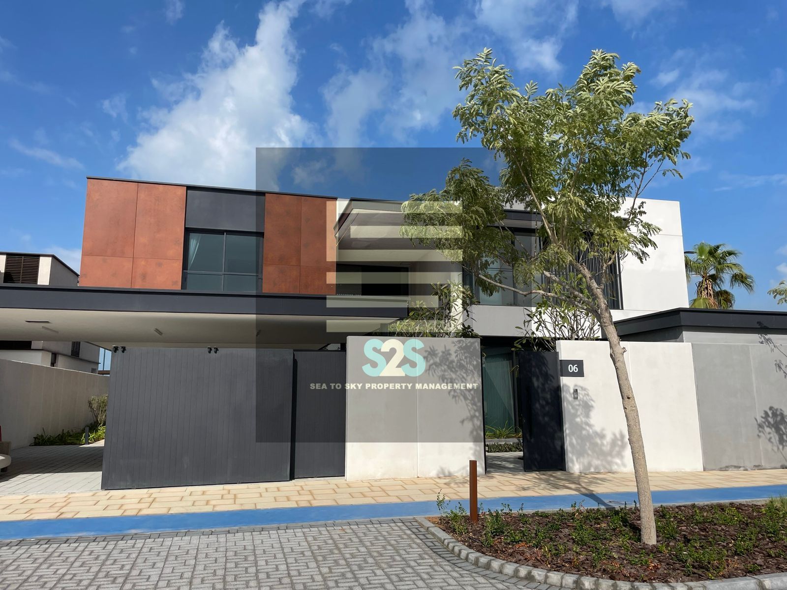 Single Row Corner Villa | Premium Finish with POD!