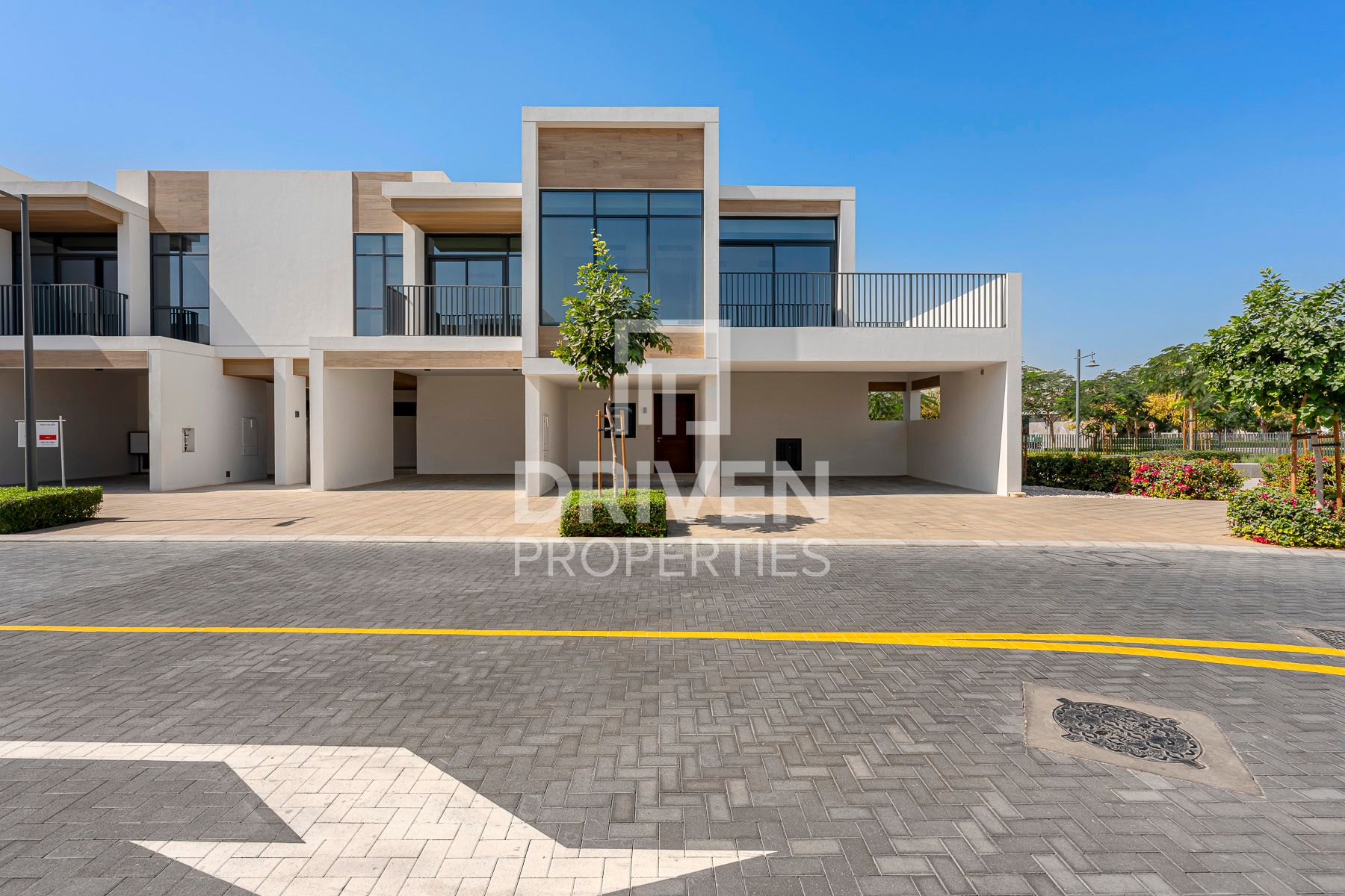 Ready to Move in | Huge Layout Villa | Low Floor