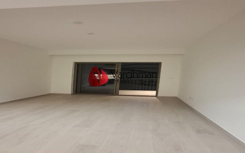 UNFURNISHED | VACANT | 5 MIN DRIVE TO METRO