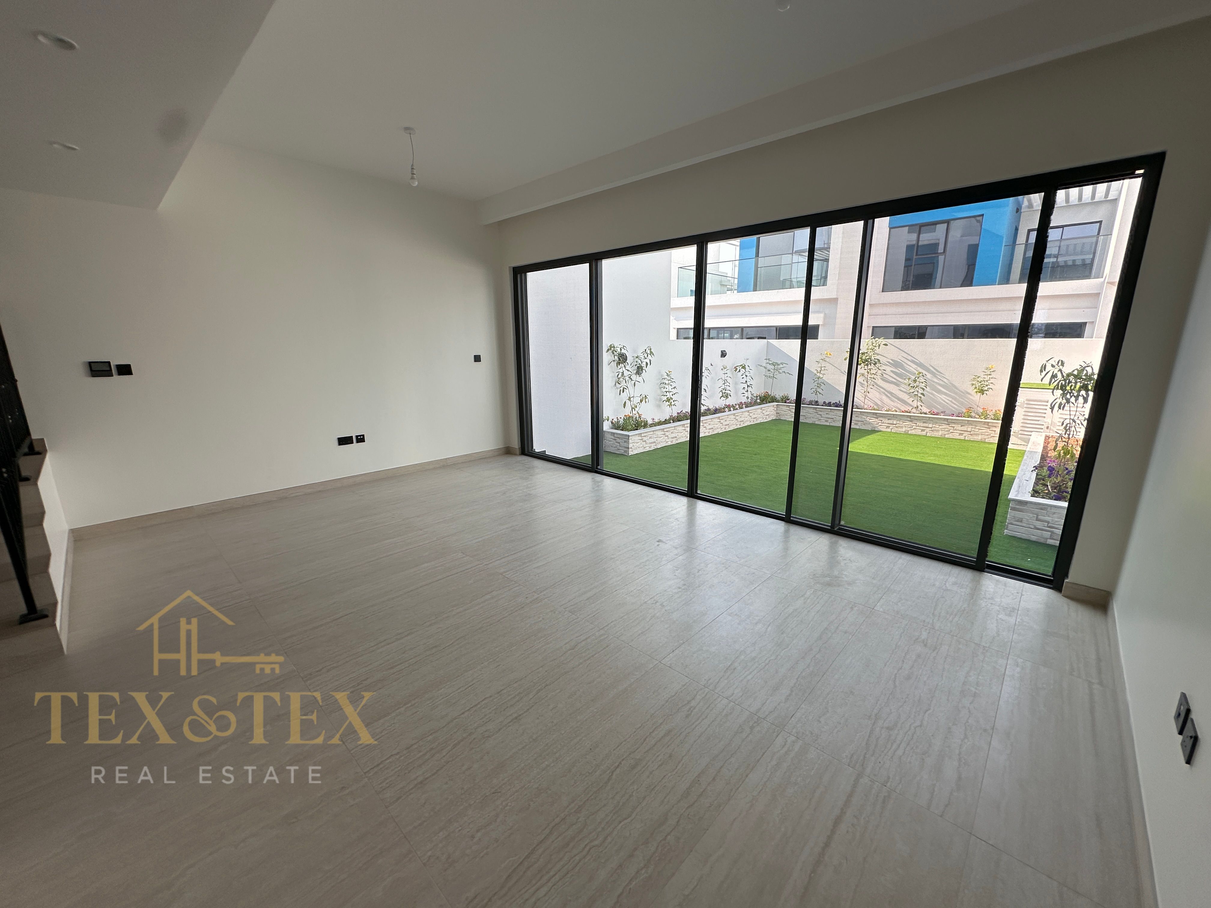 VACANT | LANDSCAPED | CLOSE TO PARK