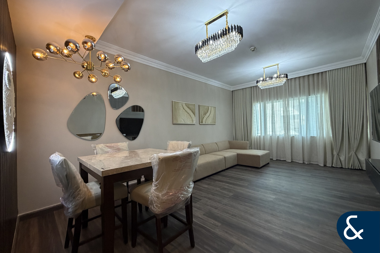 Fully upgraded | 1BR | Prime Location
