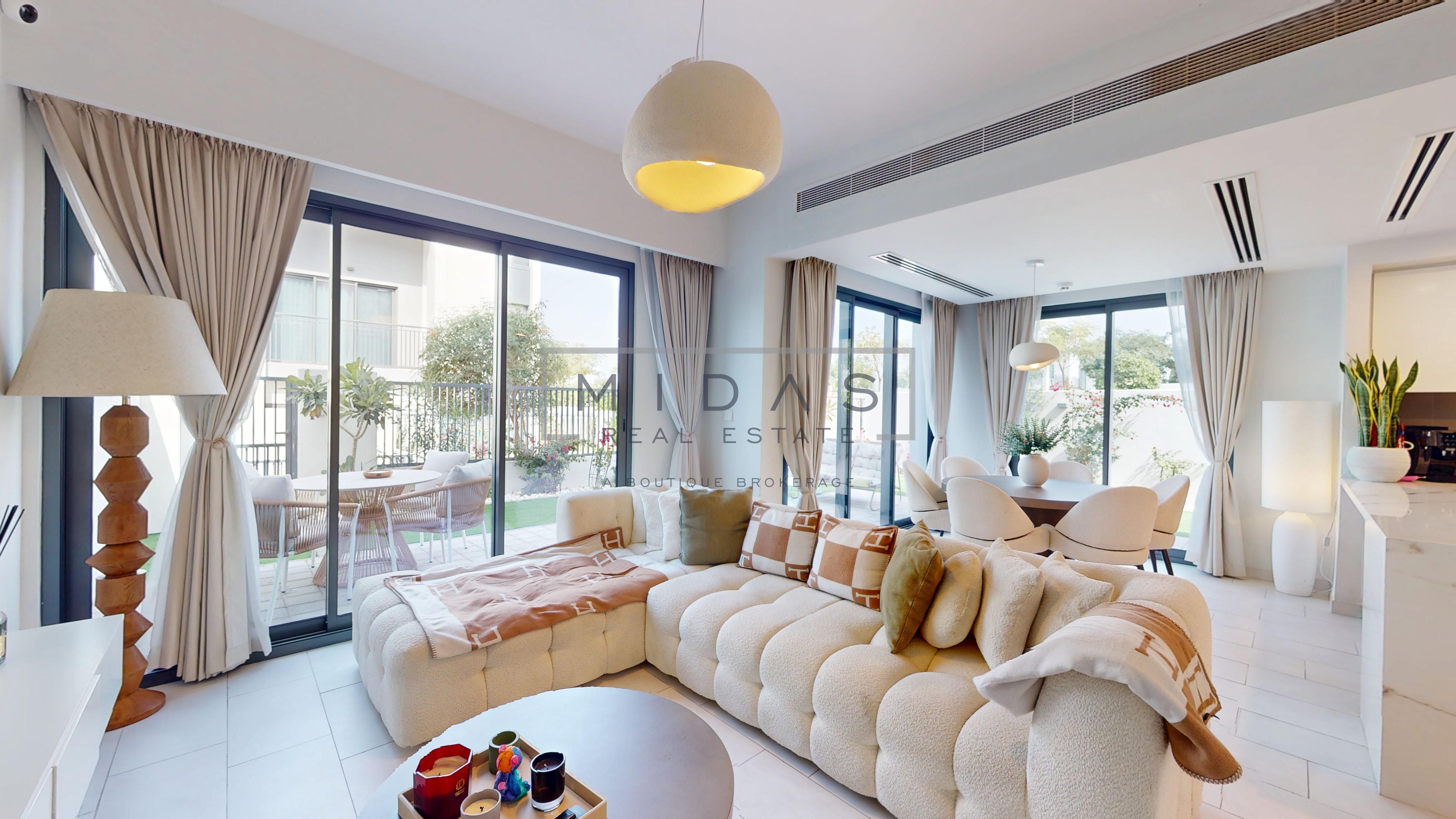 4BR/Spacious /Ready to Move In/Corner Unit/Open Kitchen