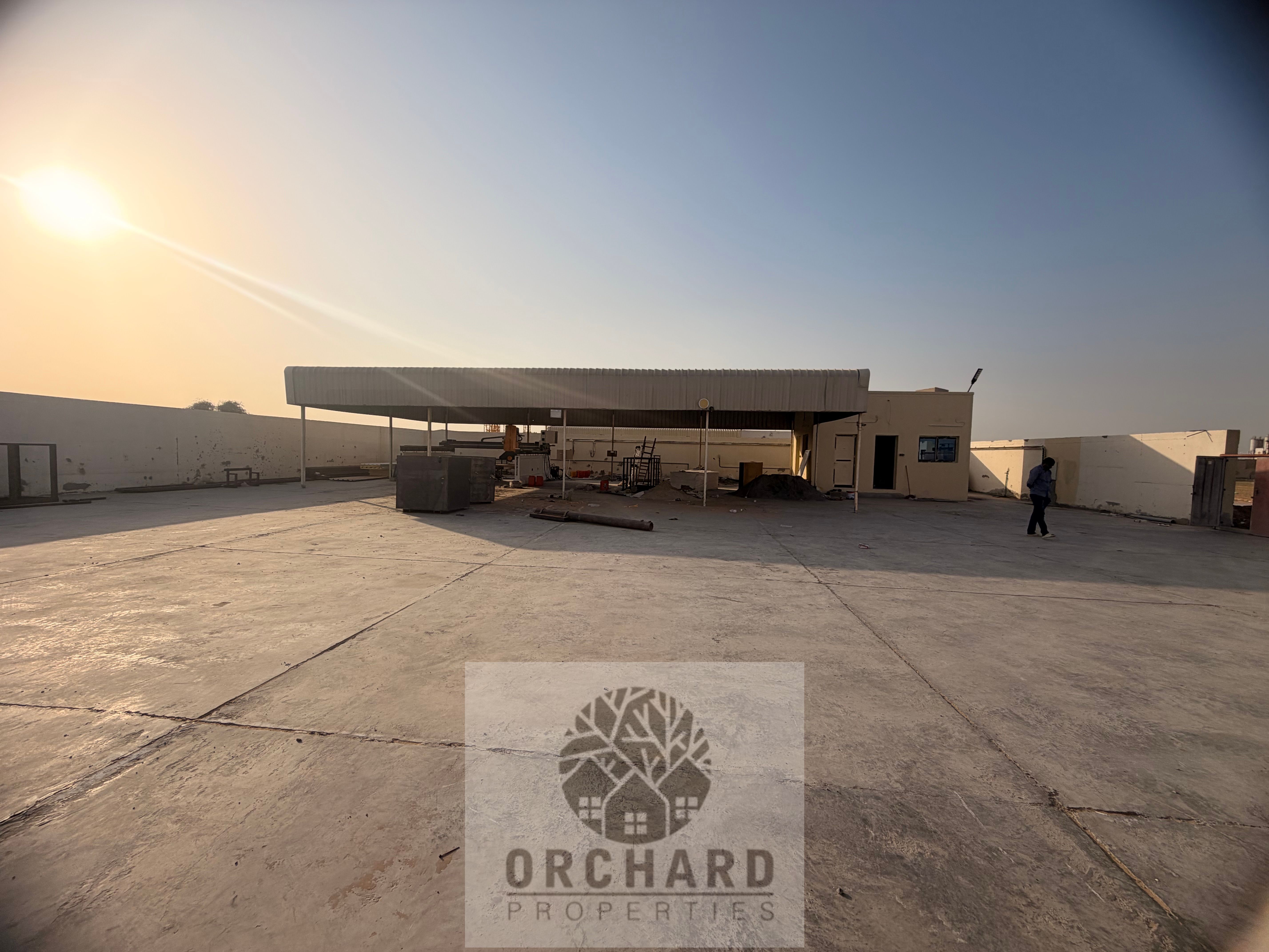 Good location-30kva Electric-Shad +yard -ready to move