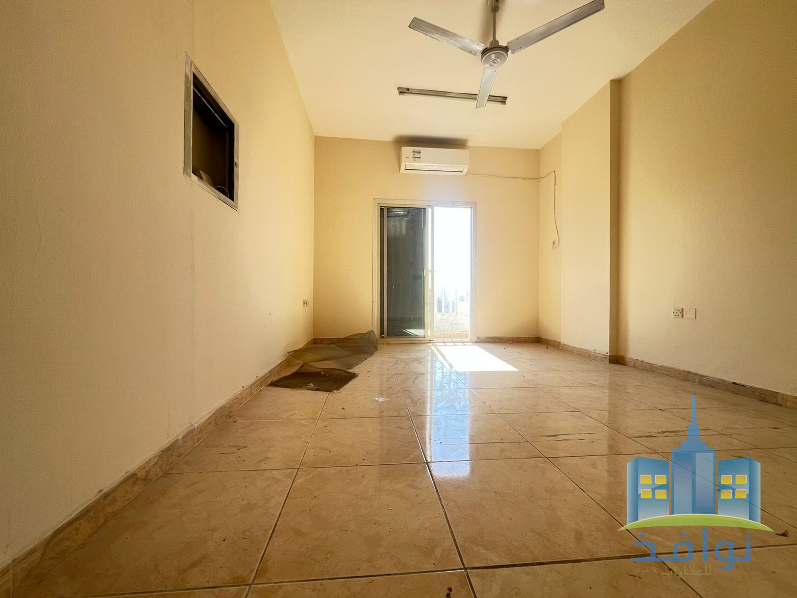 Two bedrooms and a living room for rent behind Thambi Hospital with a balcony.