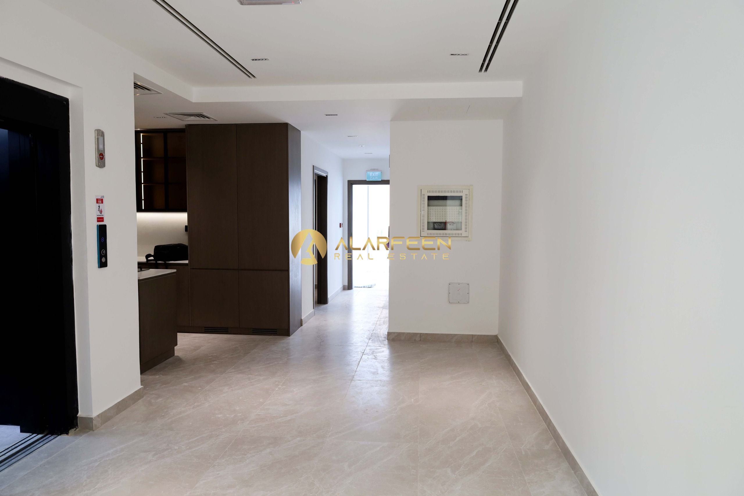 4BR+Maidroom | Luxurious Villa | Prime Location