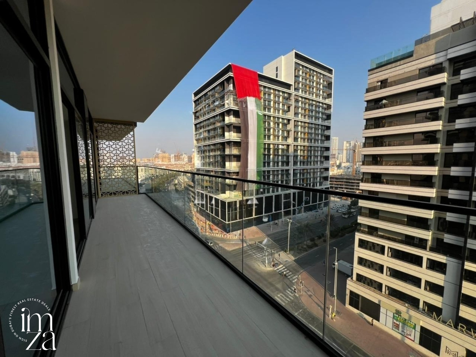 Unfurnished | Vacant | Community view