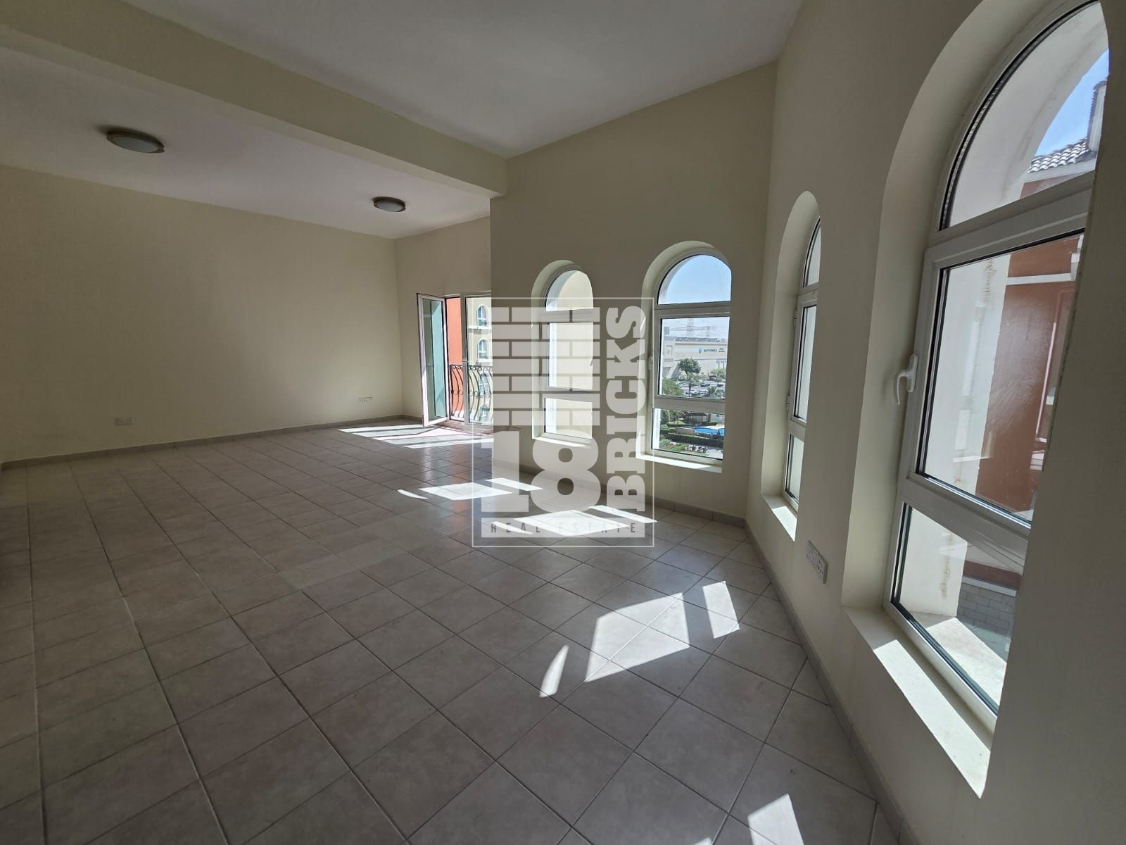 2-bed + Store + Laundry | Rented | Near Metro
